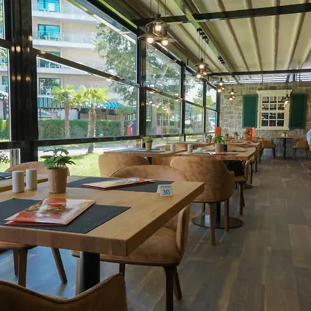 Dit依维卡海滩俱乐部酒店 - 全包 4* 阳光海滩